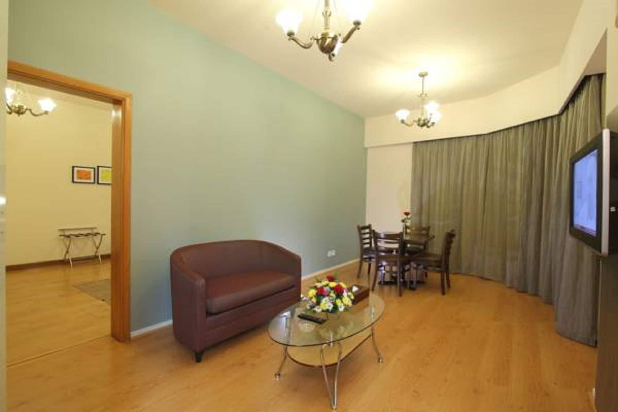 Florida City Hotel Apartments Dubai Exterior foto