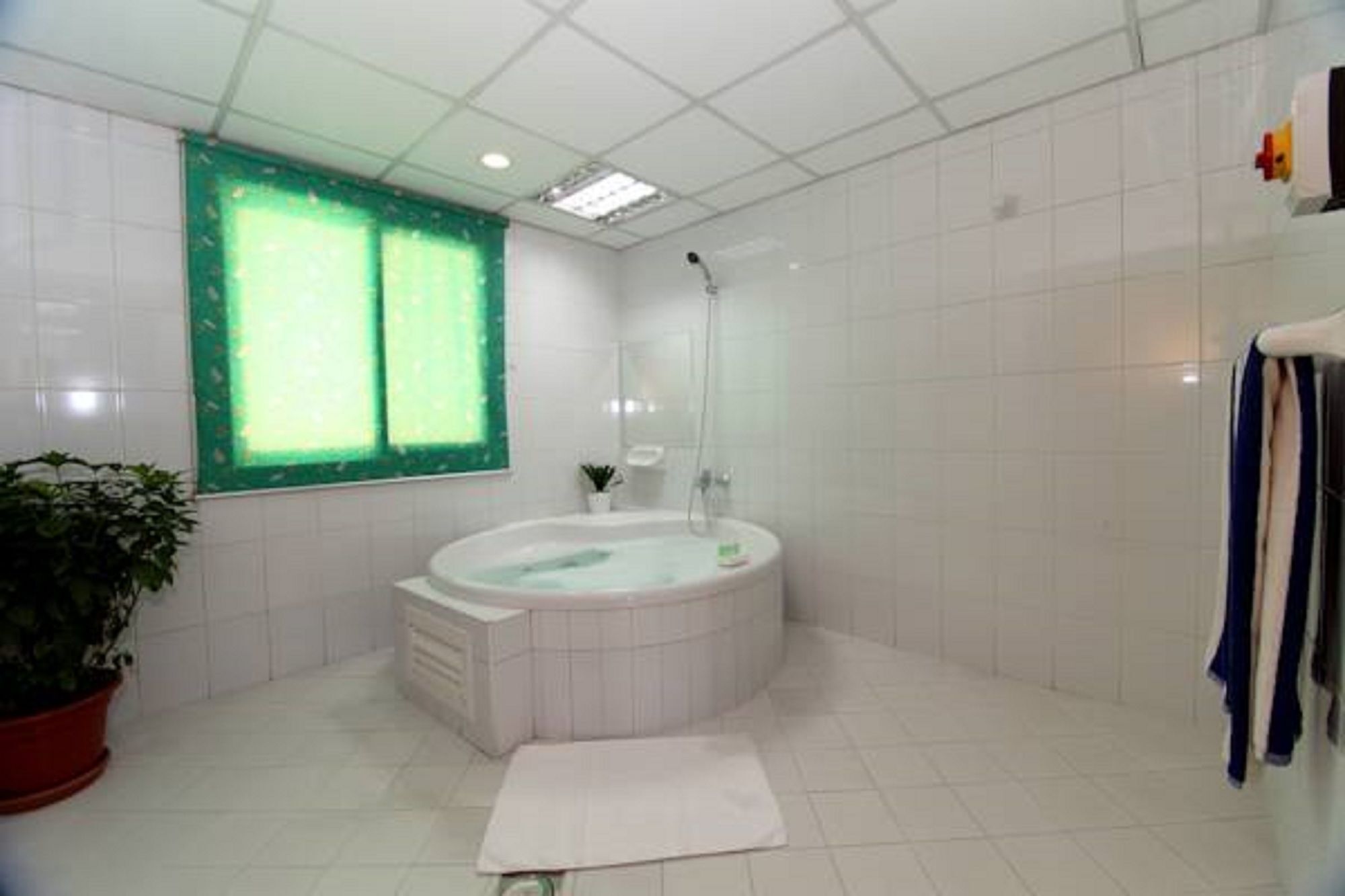 Florida City Hotel Apartments Dubai Exterior foto