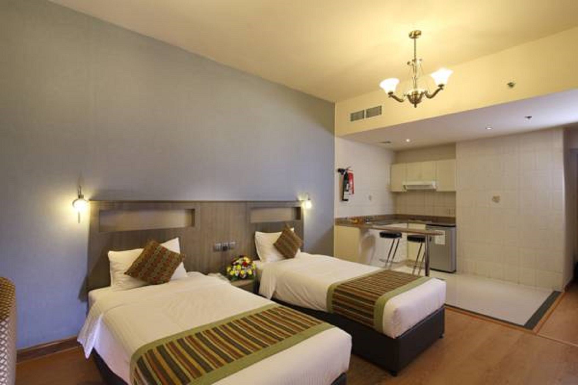 Florida City Hotel Apartments Dubai Exterior foto